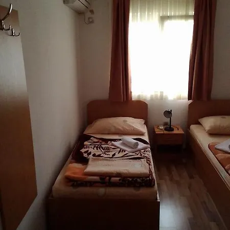 Hotel Quo Vadis 3*