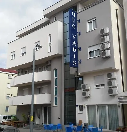 Hotel Quo Vadis krevet i doručak 3*