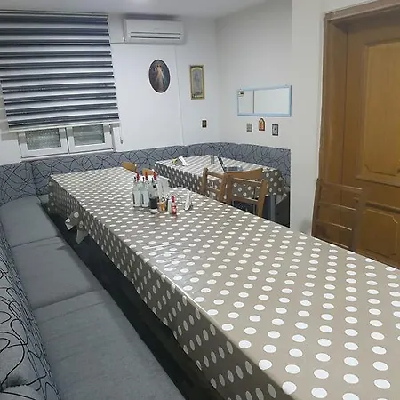 Hotel Quo Vadis 3*